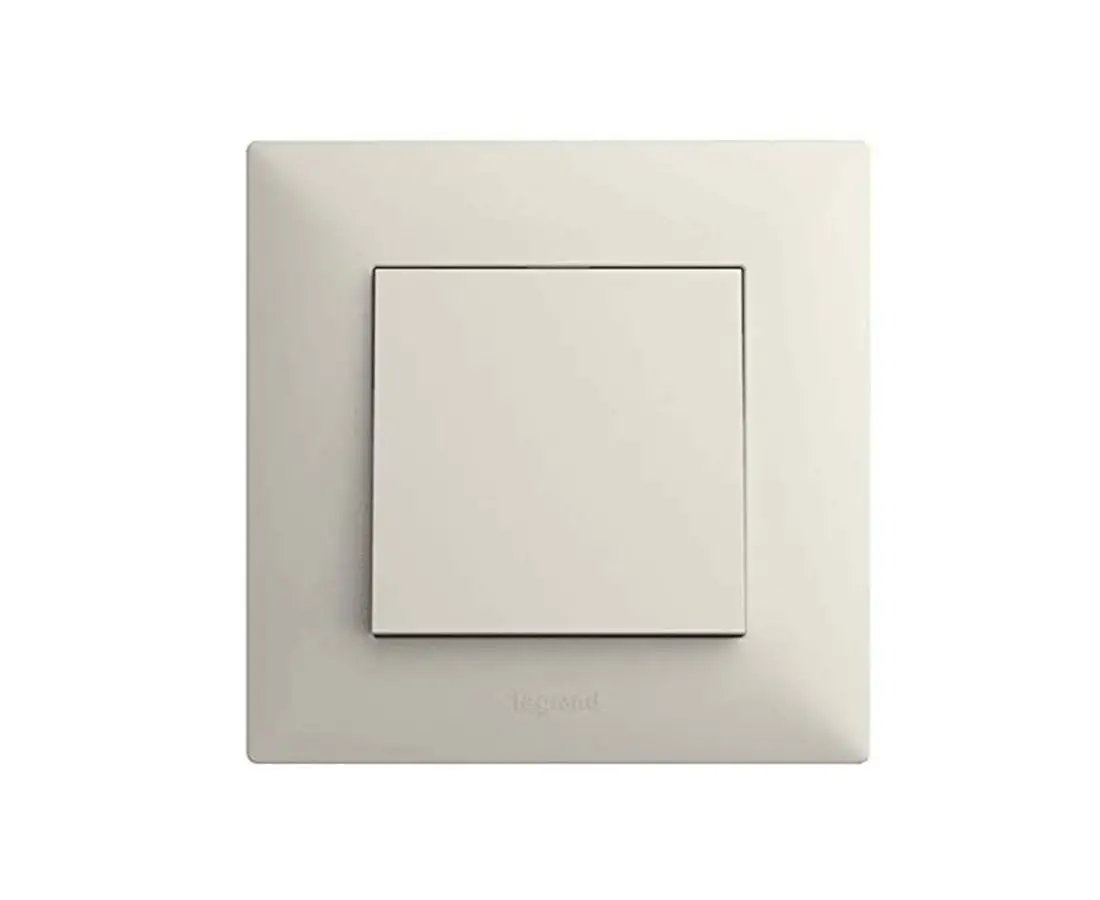 Выключатель одинарный (бежевый) 768400