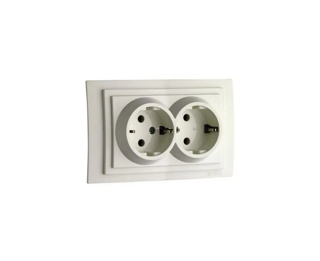 Розетка с двойным заземлением LARISSA бежевая - 103-171704-120